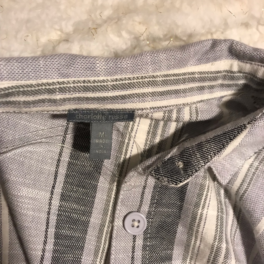Button up crop top - Picture 3 of 4